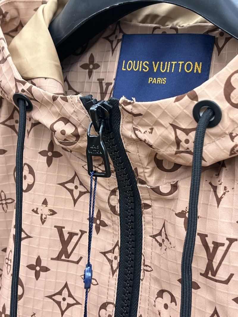 Louis Vuitton Outwear